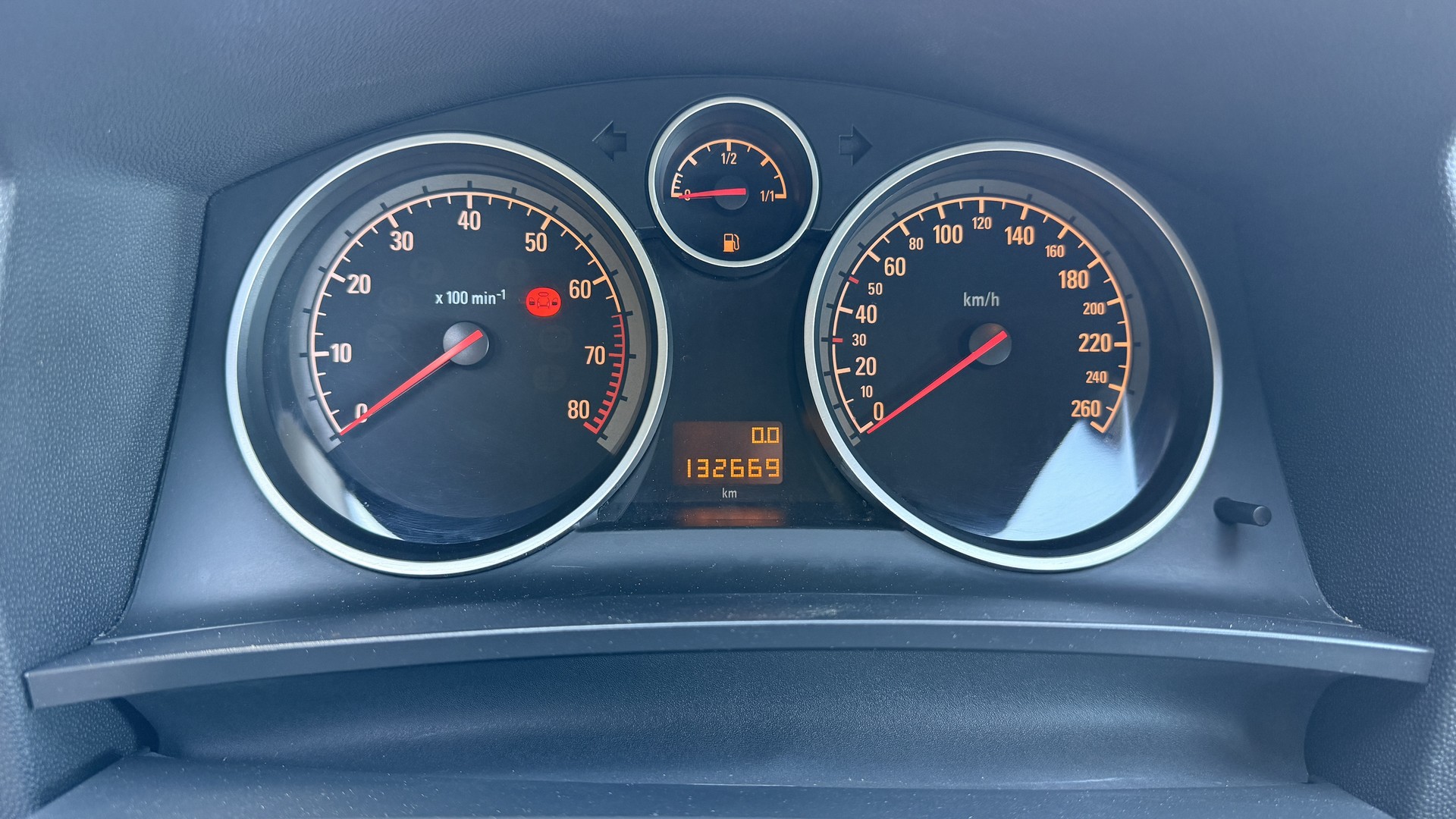 Opel Zafira 1.6i 77kW