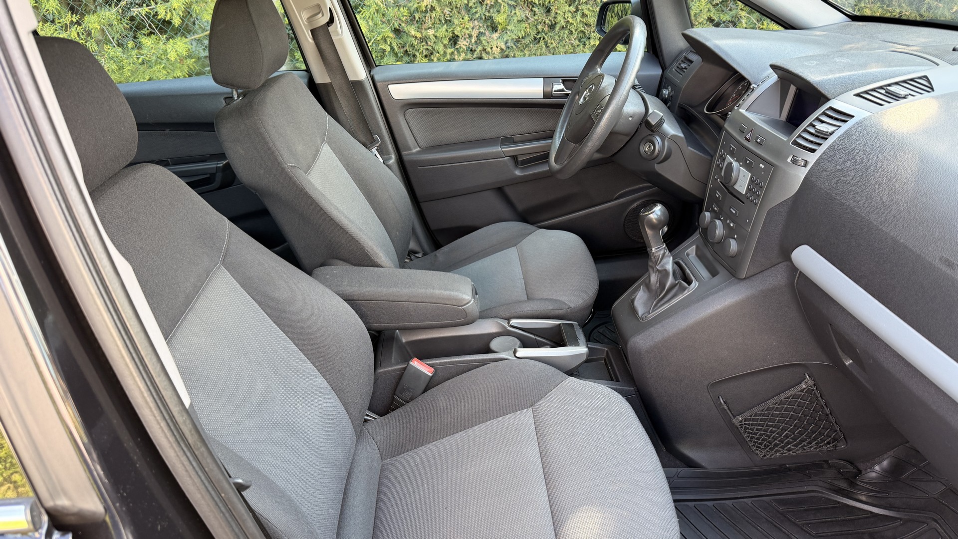 Opel Zafira 1.6i 77kW