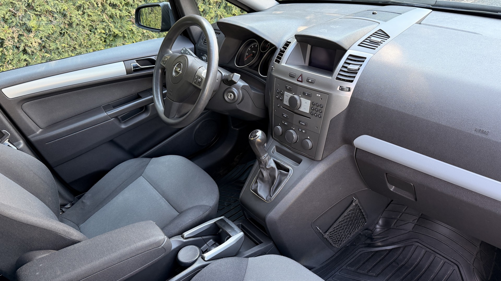 Opel Zafira 1.6i 77kW