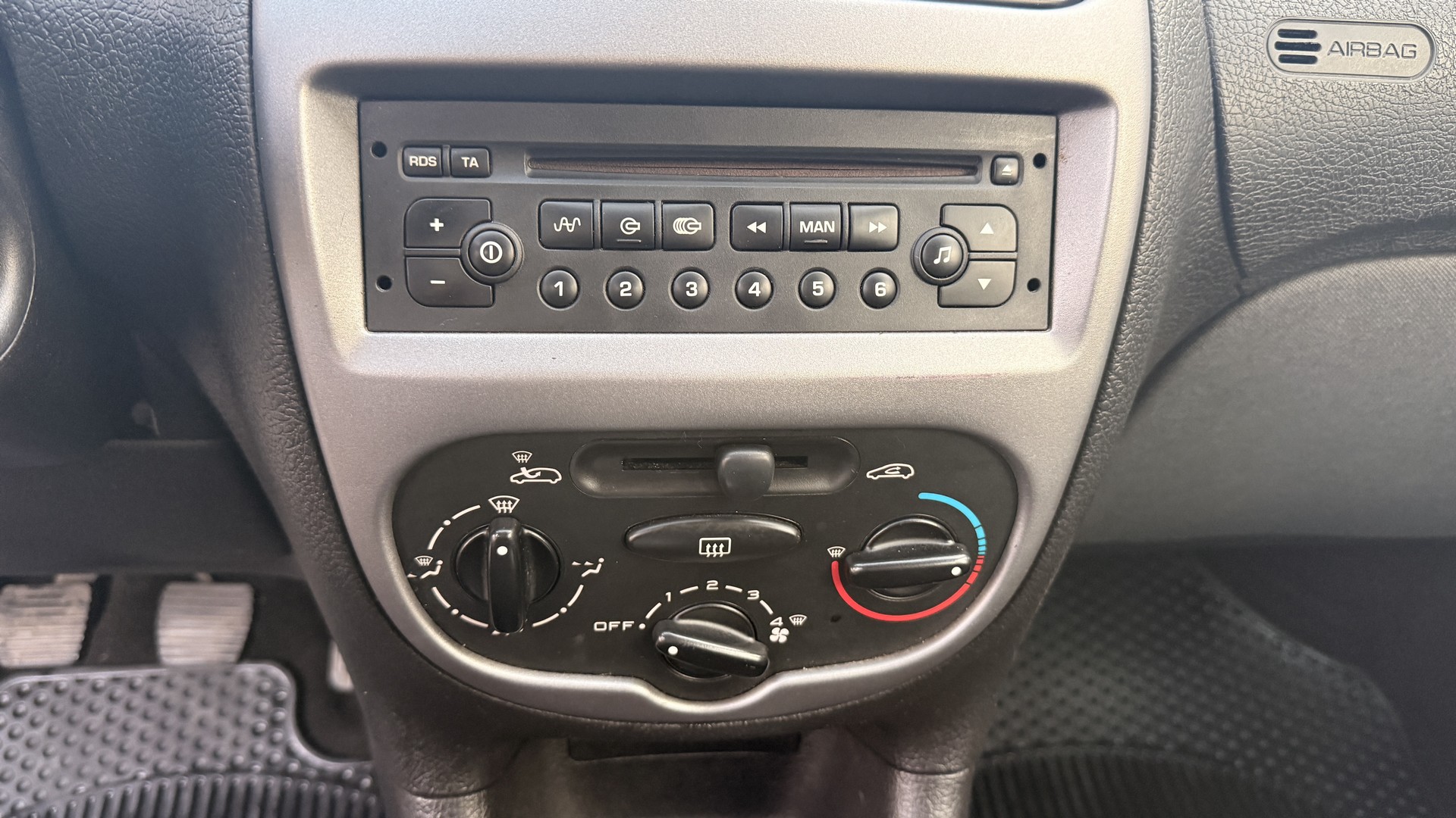 Peugeot 206 1.4i 55kW