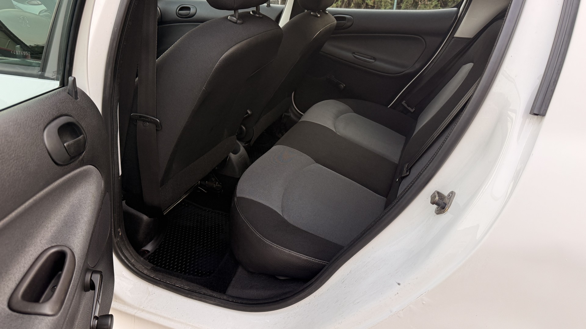 Peugeot 206 1.4i 55kW